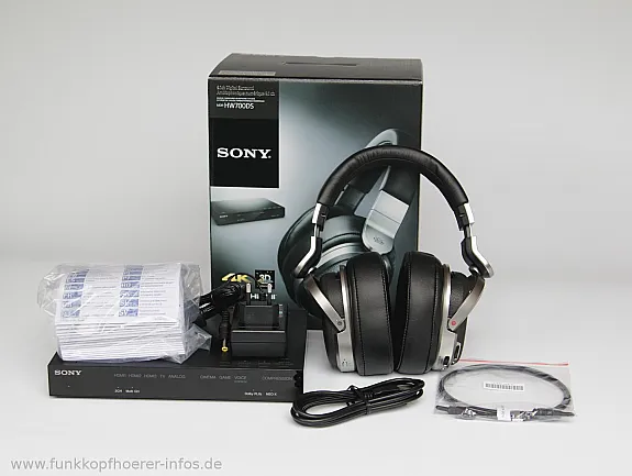 Sony MDR HW700DS Lieferumfang 2 Sony MDR HW700DS Lieferumfang 2